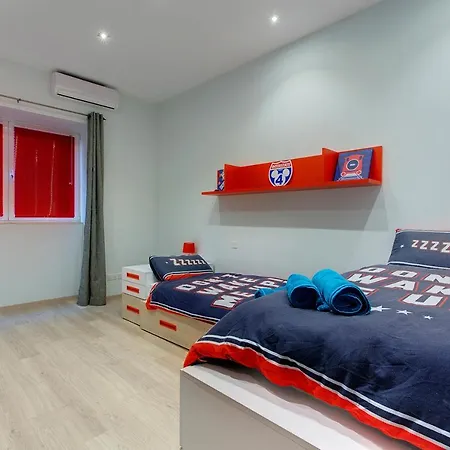 3br Family Apt In A Great Location Side Seaviews Apartment