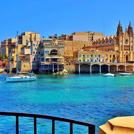 Apartament 3br Family Apt In A Great Location Side Seaviews
